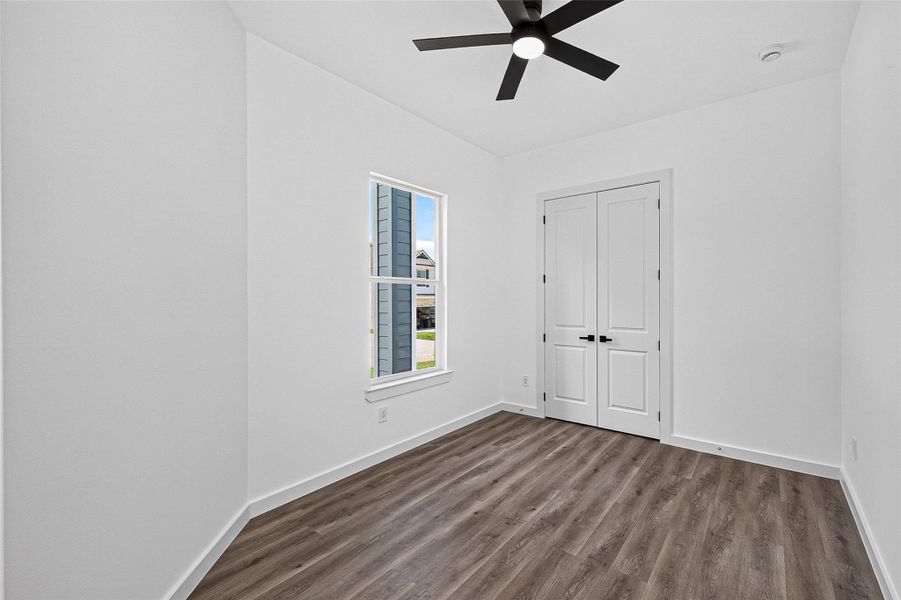 Spacious, unfurnished interior of a new home in , Conroe (Image 12).