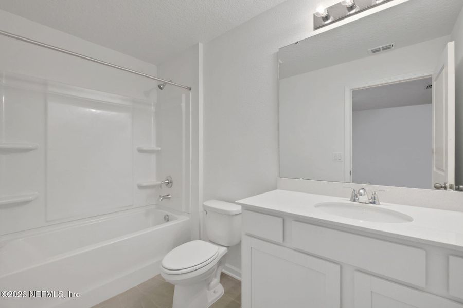 Furnished interior view inside a new home in Diamond Springs, Jacksonville (Image 11).