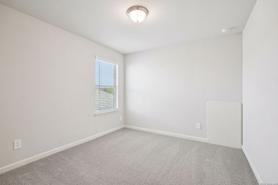 Spacious, unfurnished interior of a new home in Remington Ranch, San Antonio (Image 29). Spacious, unfurnished interior of a new home in Remington Ranch, San Antonio (Image 29).