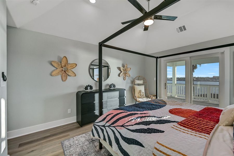 Furnished interior view inside a new home in , Galveston (Image 42). Furnished interior view inside a new home in , Galveston (Image 42).