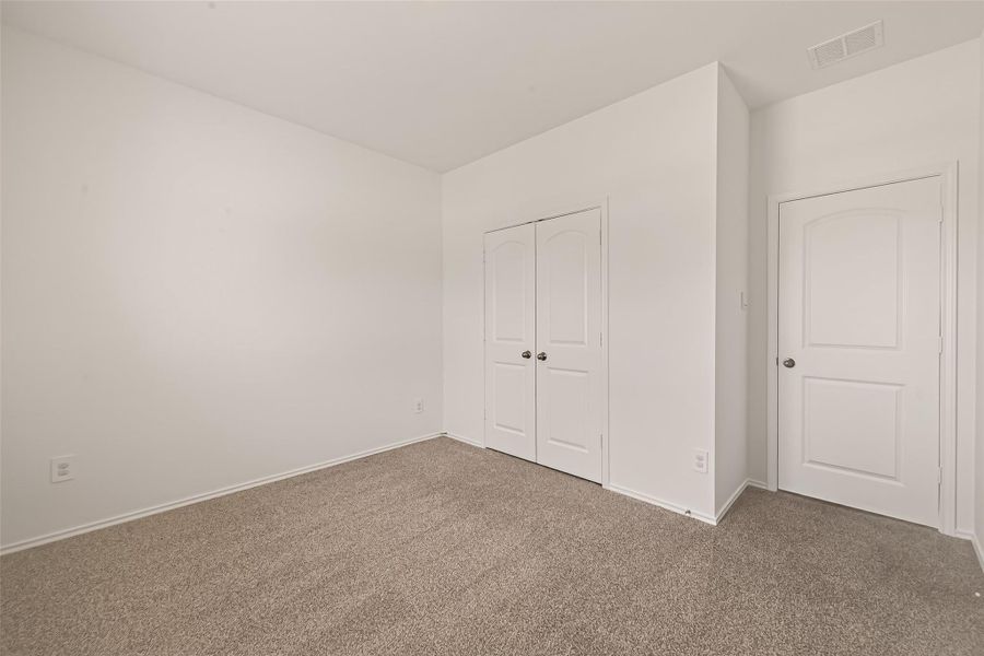 Spacious, unfurnished interior of a new home in , Katy (Image 44).