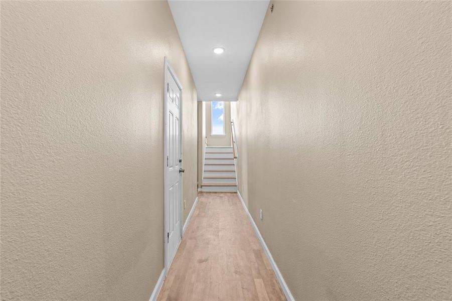 Spacious, unfurnished interior of a new home in , Irving (Image 19).