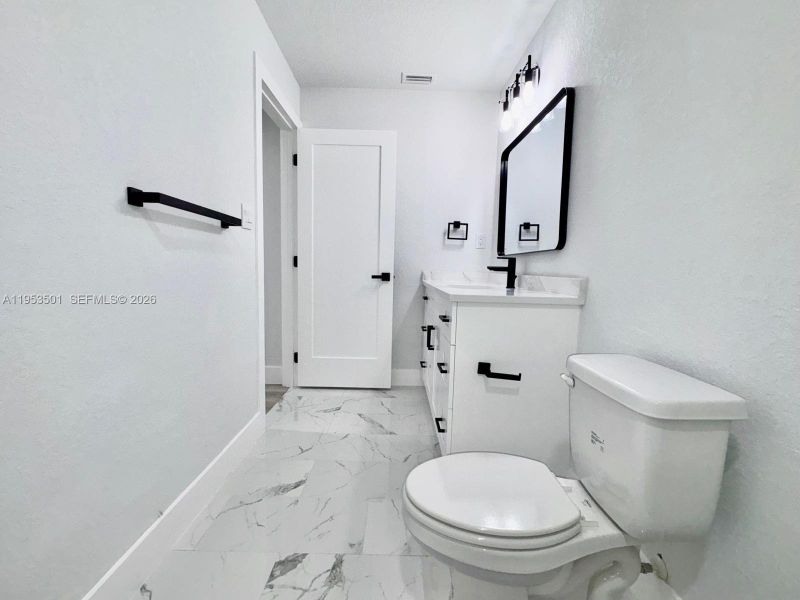 Furnished interior view inside a new home in , Sebring (Image 10).