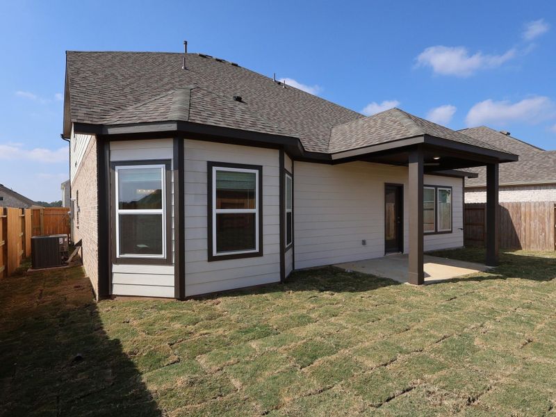 Exterior details and patio area of a home in Sorella, Tomball (Image 21).