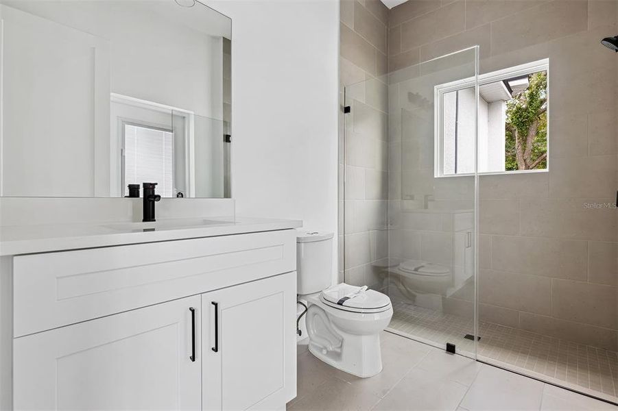 Furnished interior view inside a new home in , Winter Park (Image 17).