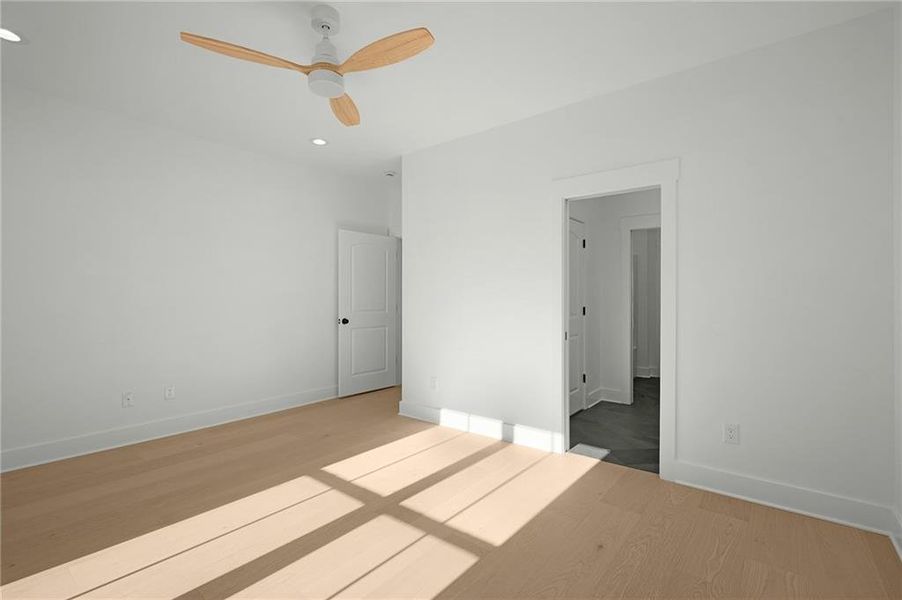 Spacious, unfurnished interior of a new home in , Calhoun (Image 30).