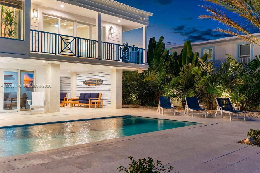 Exterior details and patio area of a home in , Islamorada, Village of Islands (Image 37).