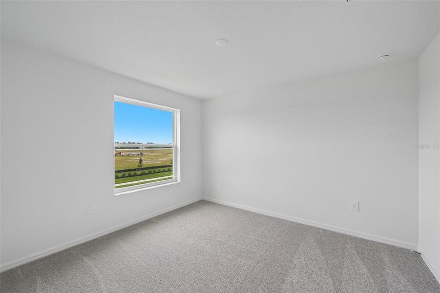 Spacious, unfurnished interior of a new home in Southpointe, Palmetto (Image 16). Spacious, unfurnished interior of a new home in Southpointe, Palmetto (Image 16).