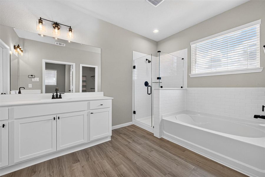 Furnished interior view inside a new home in La Segarra, Brookshire (Image 13).