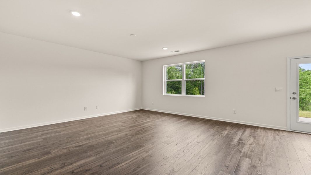 Representative unfurnished interior of a home built from the Macon by D.R. Horton in Poplar Preserve, Newnan (Image 9).
