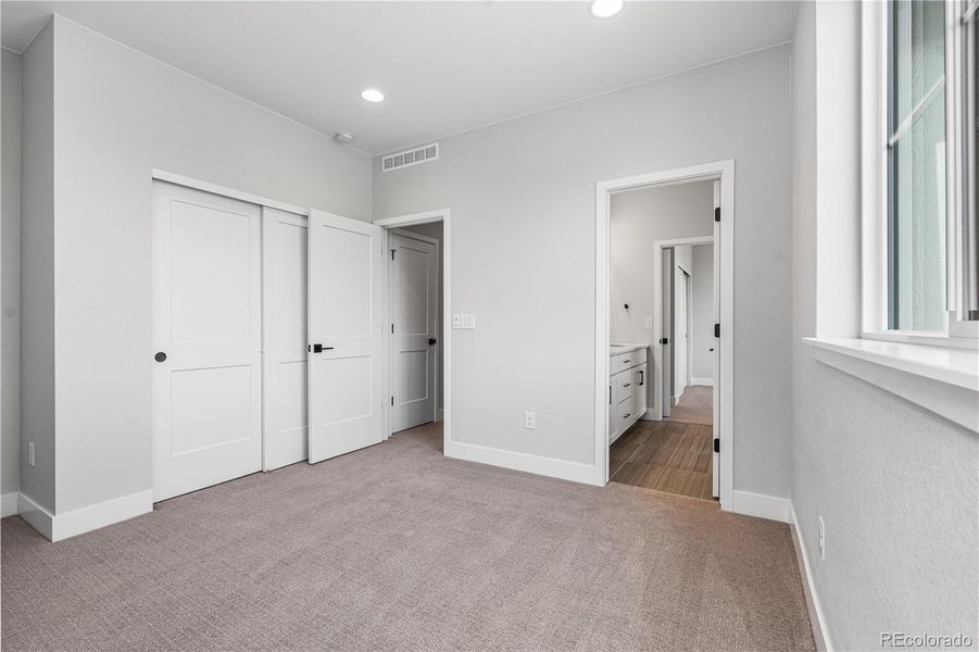 Spacious, unfurnished interior of a new home in Stargaze at Solstice, Littleton (Image 38). Spacious, unfurnished interior of a new home in Stargaze at Solstice, Littleton (Image 38).