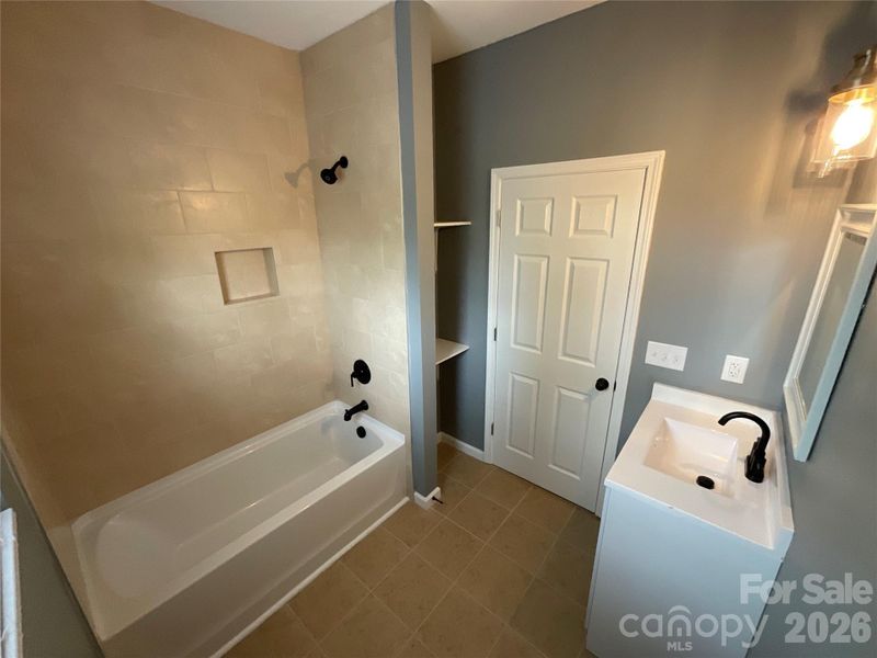 Furnished interior view inside a new home in , Gastonia (Image 6).