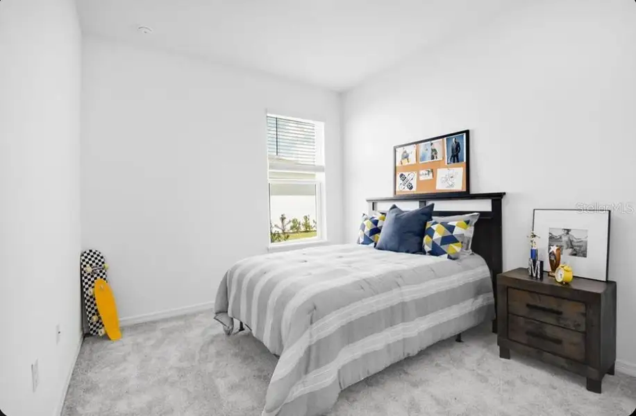 Furnished interior view inside a new home in Ardisia Park, New Smyrna Beach (Image 4).