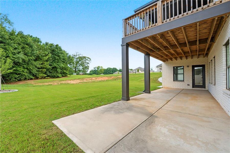 Exterior details and patio area of a home in , Conyers (Image 4).