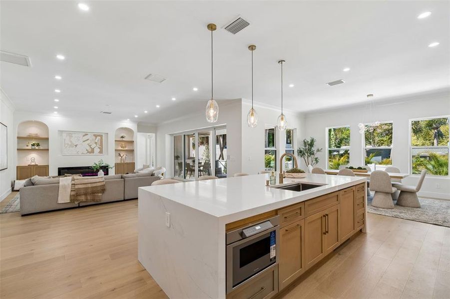 Furnished interior view inside a new home in , Tampa (Image 39).