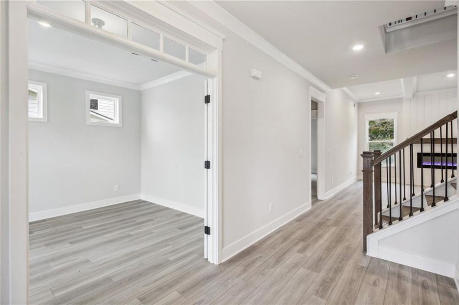 Spacious, unfurnished interior of a new home in Rosewood Lake Estates, Hoschton (Image 34).