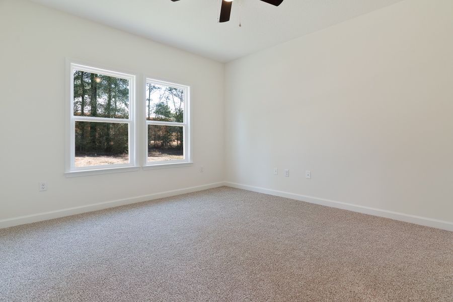 Representative unfurnished interior of a home built from the Maybell I by CJL Homes in Oak Hollow, Crestview (Image 40).