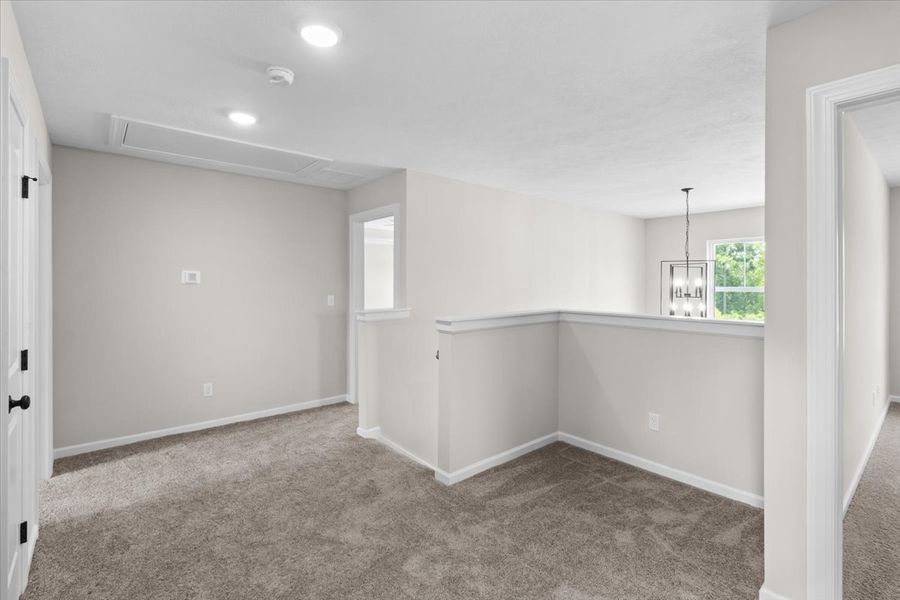 Spacious, unfurnished interior of a new home in Windsor, North Augusta (Image 20).