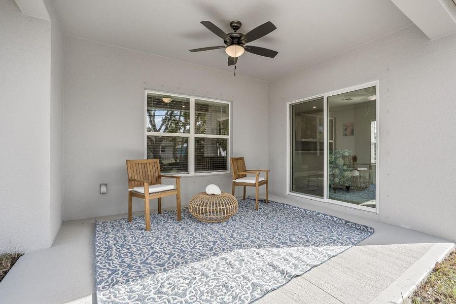 418-Easy-St-HigMedia-044-2000