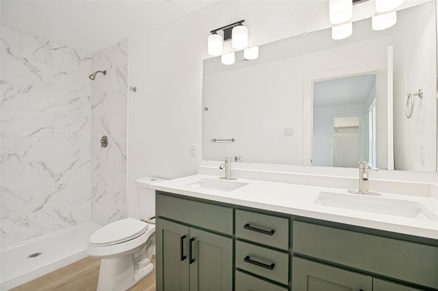 Furnished interior view inside a new home in , Terrell (Image 5).