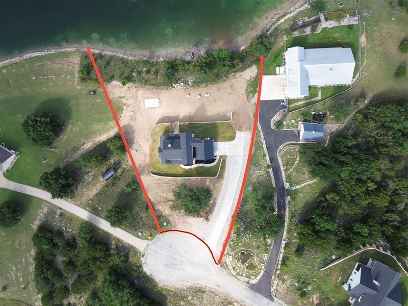 Approximate property lines Approximate property lines