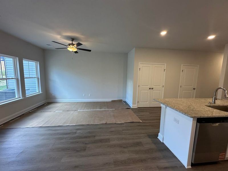 Image 23 of a home in Windsor Townhomes. Image 23 of a home in Windsor Townhomes.