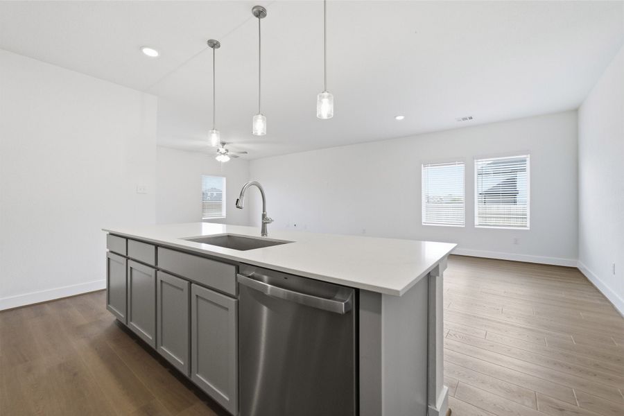 Furnished interior view inside a new home in Paramount, Kyle (Image 10).