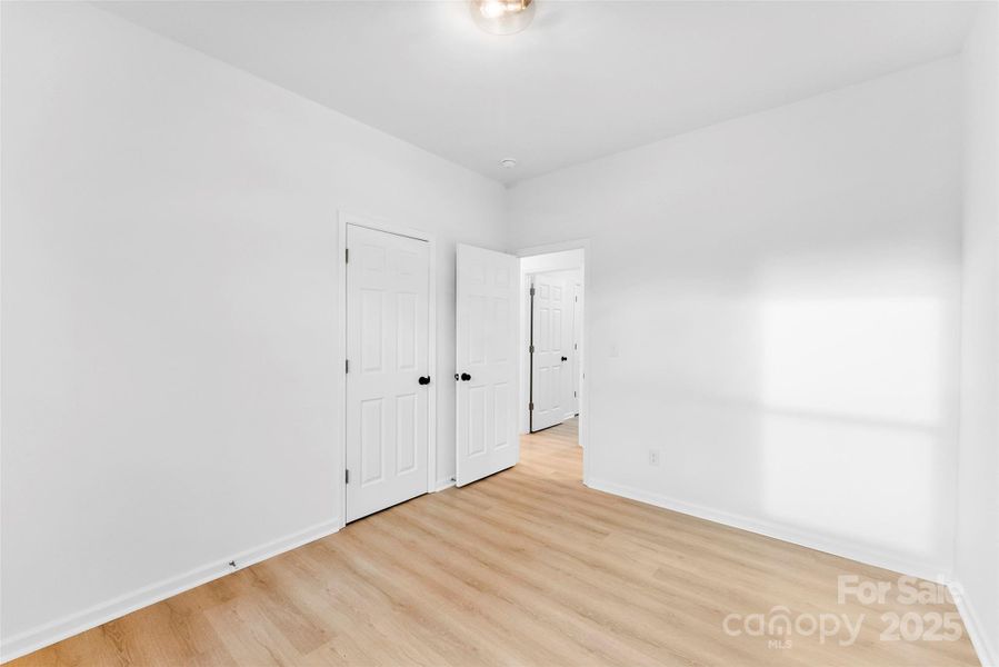 Spacious, unfurnished interior of a new home in , Cherryville (Image 33).