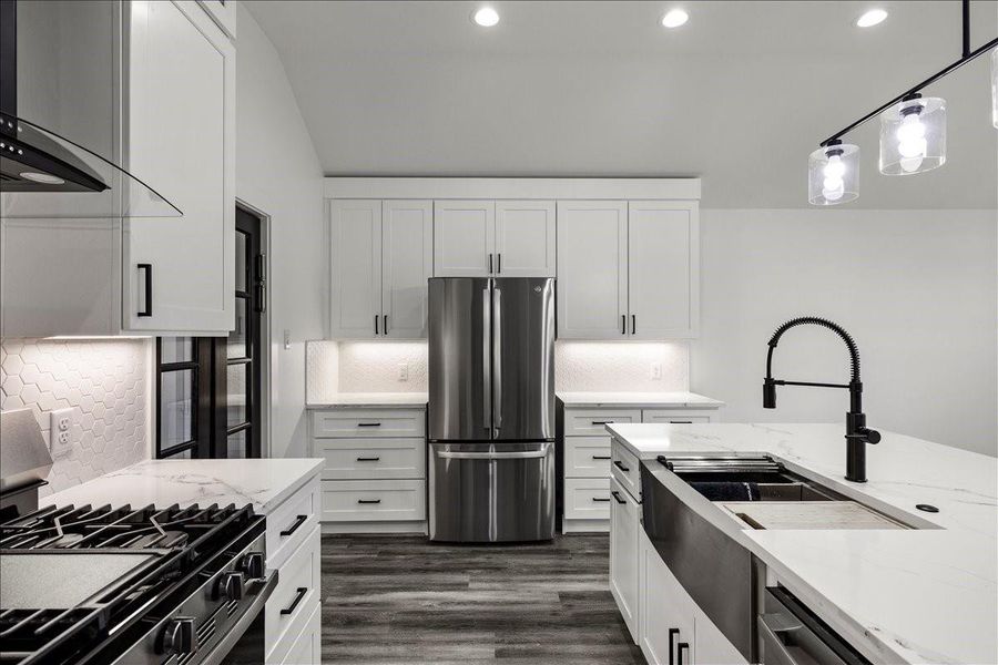 Furnished interior view inside a new home in , Santa Fe (Image 12). Furnished interior view inside a new home in , Santa Fe (Image 12).