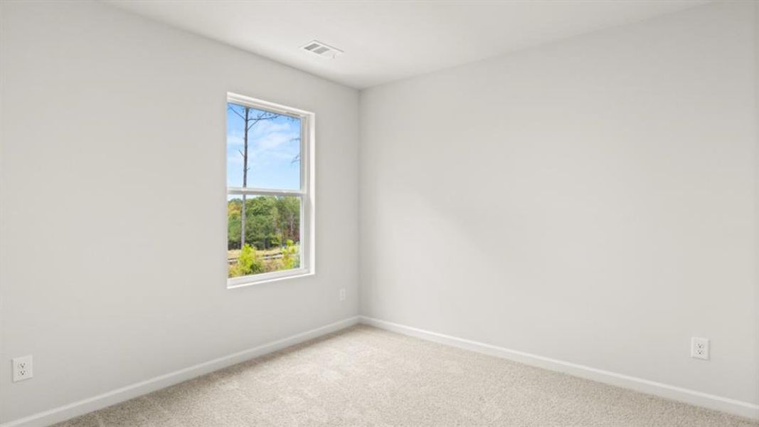Spacious, unfurnished interior of a new home in Parkside at Carter Grove, Cartersville (Image 46).