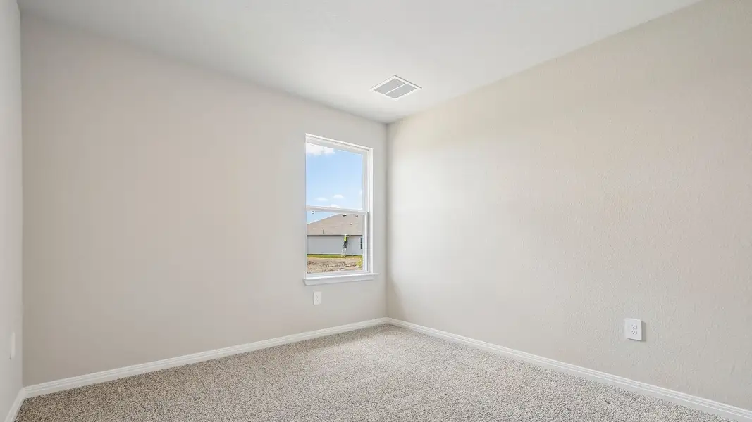 Spacious, unfurnished interior of a new home in Carillon, Manor (Image 29).