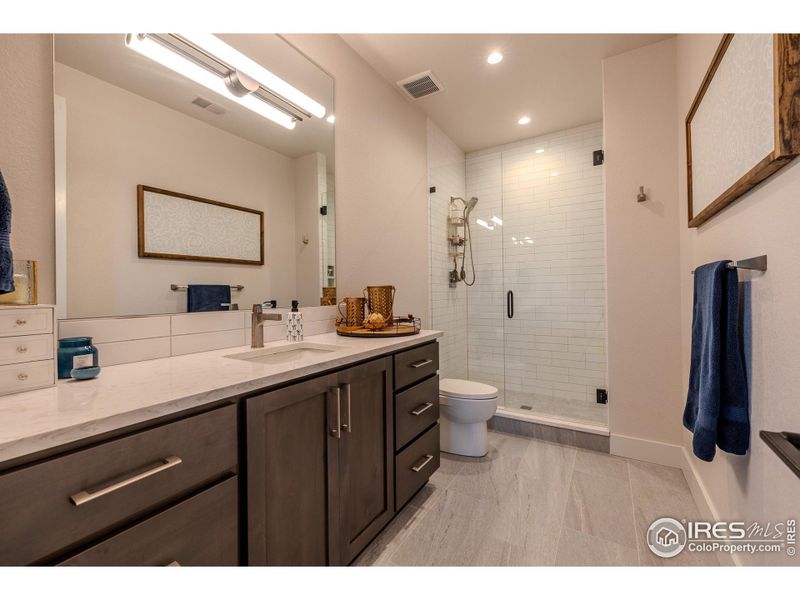 Furnished interior view inside a new home in , Berthoud (Image 21).