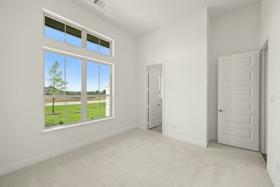 Spacious, unfurnished interior of a new home in Hampton Park Estates, Glenn Heights (Image 30). Spacious, unfurnished interior of a new home in Hampton Park Estates, Glenn Heights (Image 30).