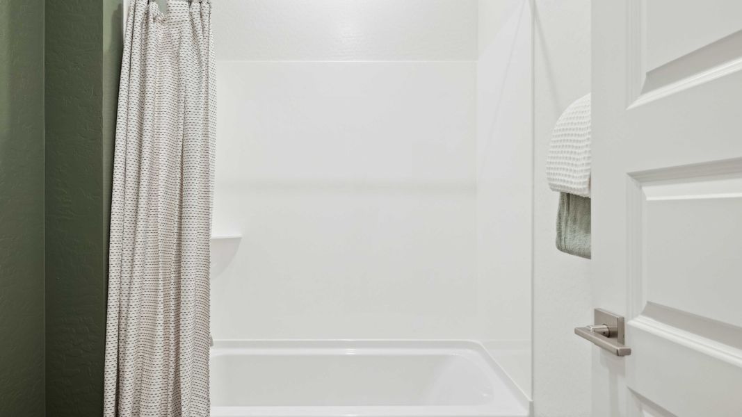 Representative furnished interior of a home built from the Ibis by D.R. Horton in Del Rio Ranch, Avondale (Image 35).