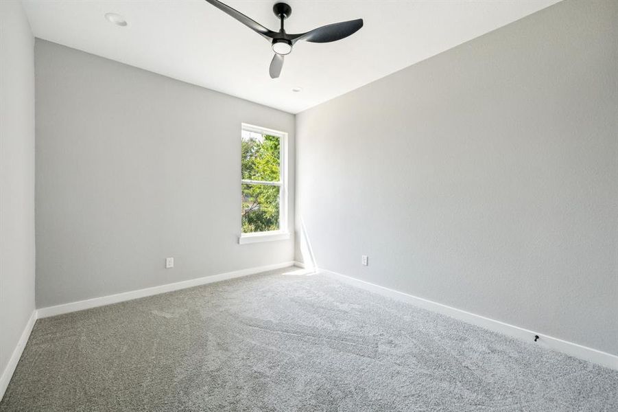 Spacious, unfurnished interior of a new home in , Glenn Heights (Image 33).