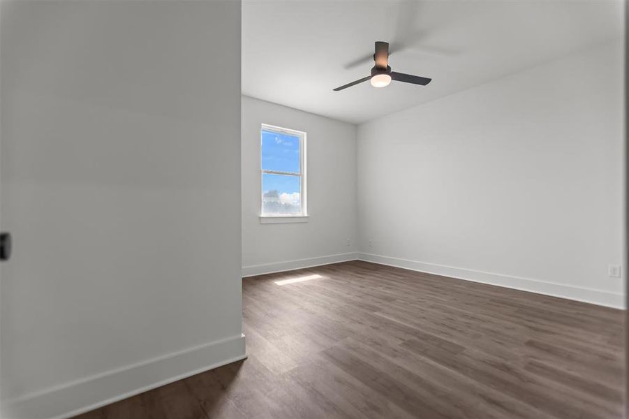 Spacious, unfurnished interior of a new home in , Lindale (Image 19).