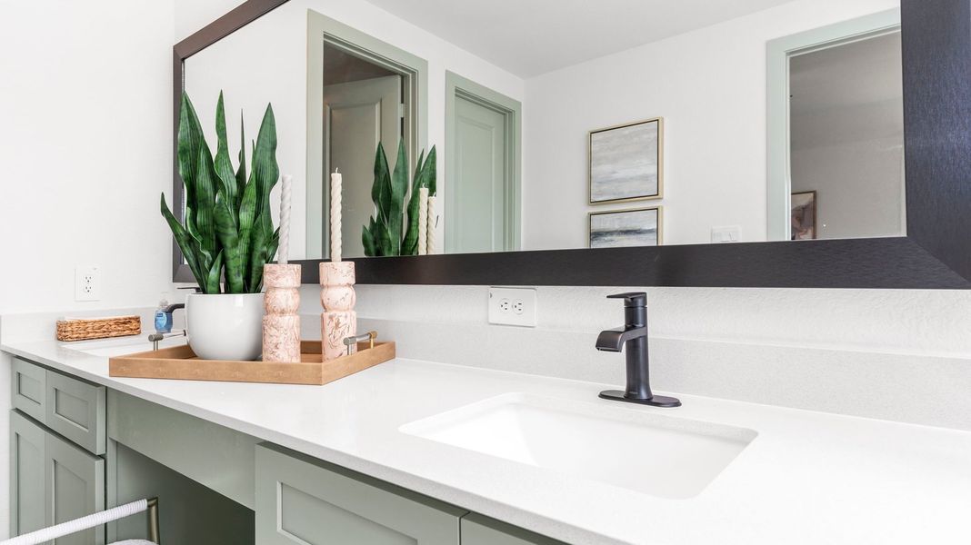 Representative furnished interior of a home built from the COLBY by D.R. Horton in Alexander, Pearland (Image 15). Representative furnished interior of a home built from the COLBY by D.R. Horton in Alexander, Pearland (Image 15).