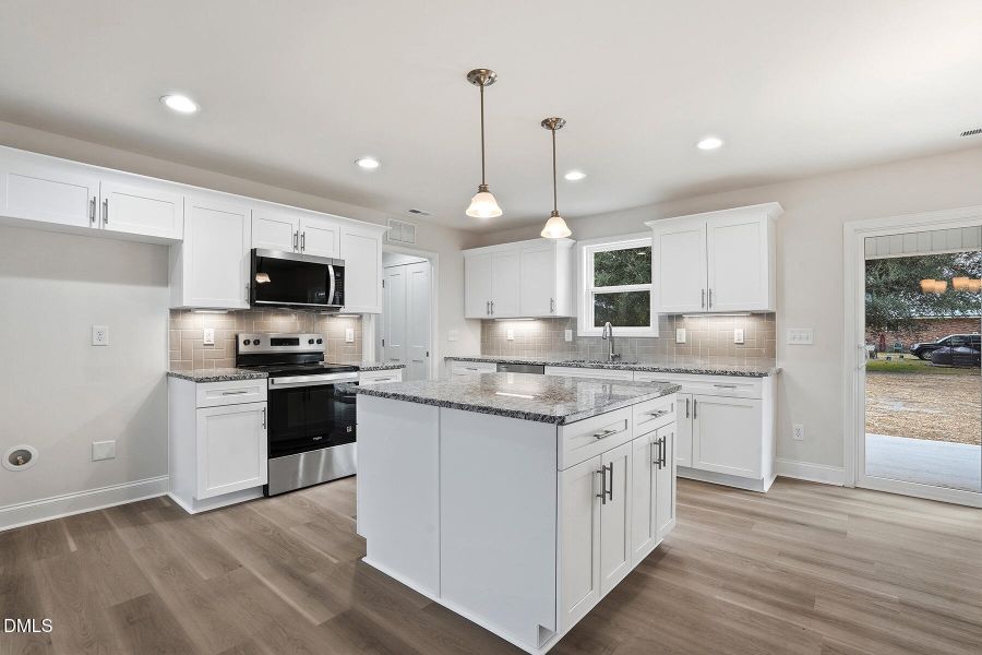 222 Rae Rd-24 222 Rae Rd-24