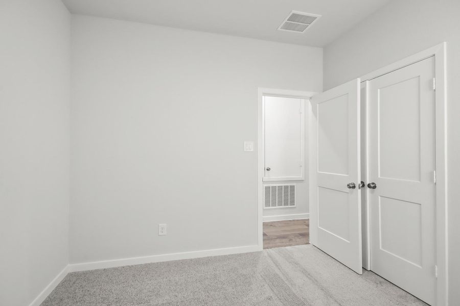 Spacious, unfurnished interior of a new home in Maple Woods, Hockley (Image 12).