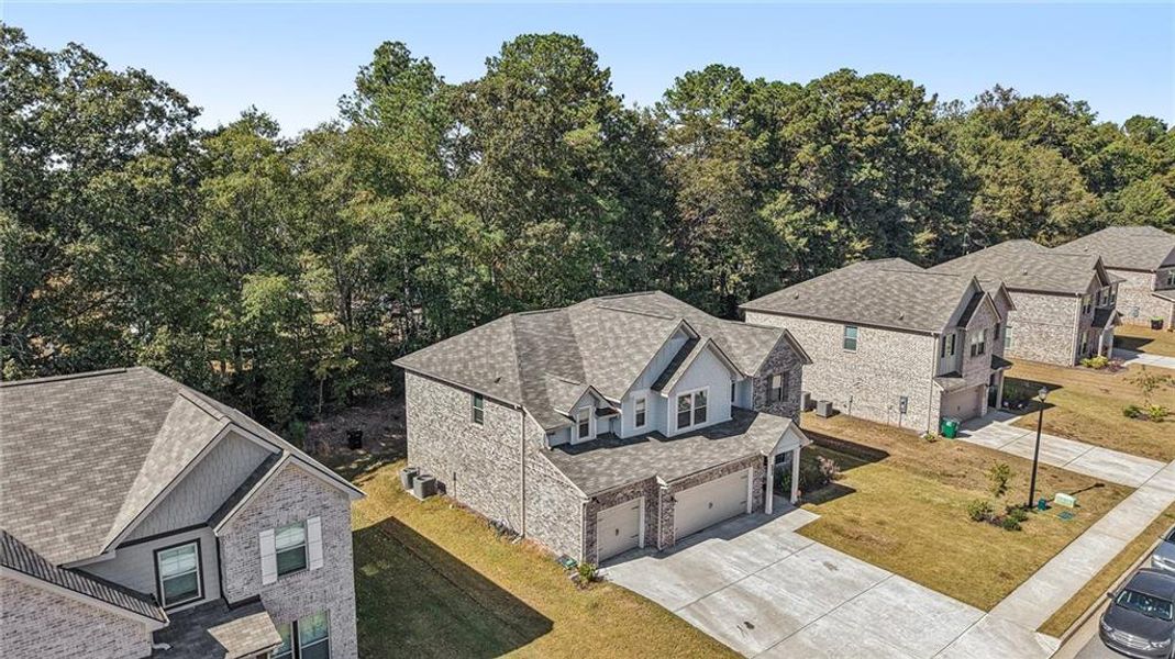 Image 37 of a home in North Hampton.