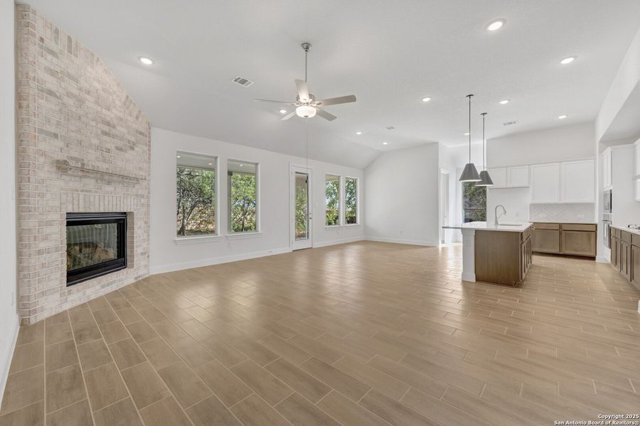 Spacious, unfurnished interior of a new home in Everly Estates, San Antonio (Image 12). Spacious, unfurnished interior of a new home in Everly Estates, San Antonio (Image 12).