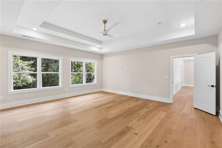 Spacious, unfurnished interior of a new home in , Atlanta (Image 64). Spacious, unfurnished interior of a new home in , Atlanta (Image 64).