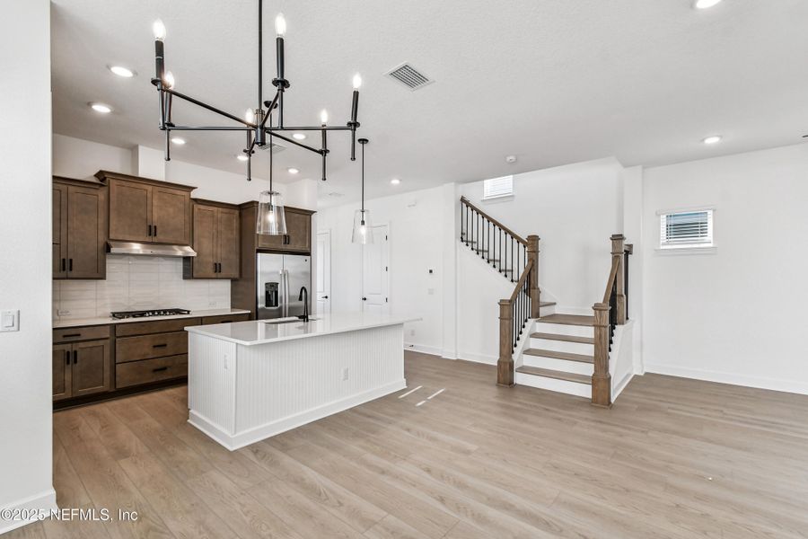 Spacious, unfurnished interior of a new home in , Jacksonville (Image 21).