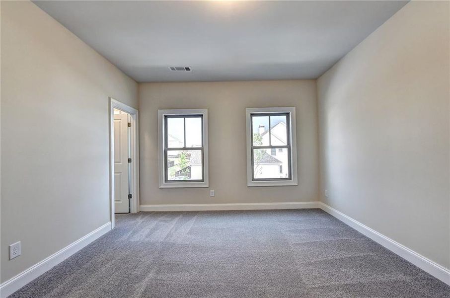 Spacious, unfurnished interior of a new home in Bellmoore Park, Duluth (Image 56).