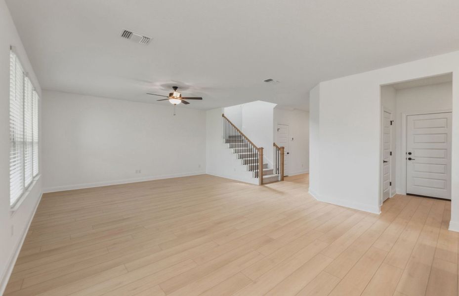 Spacious, unfurnished interior of a new home in Santa Rita Ranch, Liberty Hill (Image 42). Spacious, unfurnished interior of a new home in Santa Rita Ranch, Liberty Hill (Image 42).