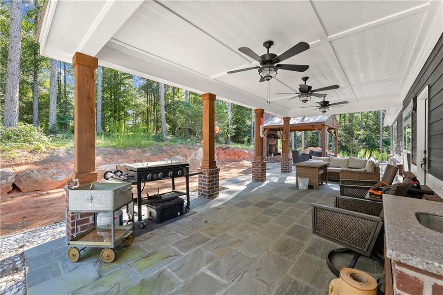 Image 43 of a home in .