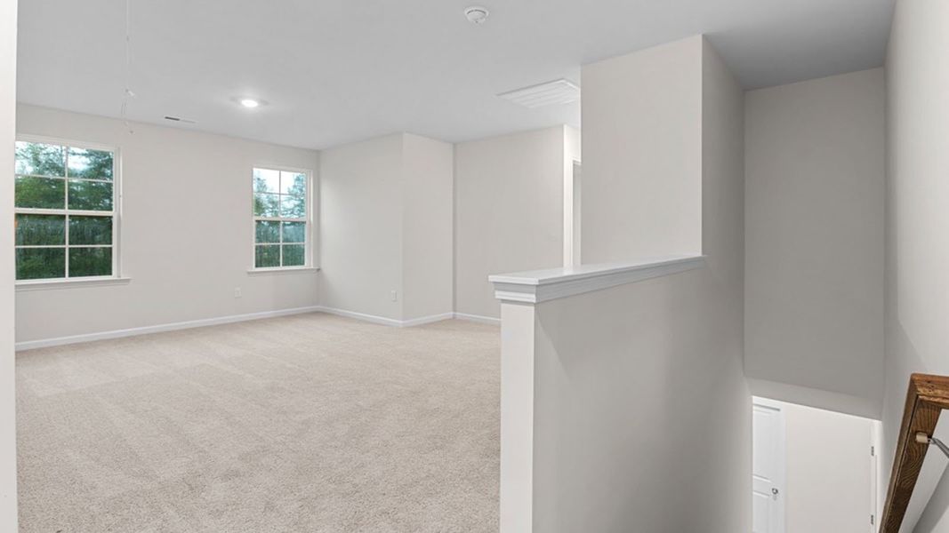 Spacious, unfurnished interior of a new home in The Landing at Summerhaven, Mebane (Image 20).