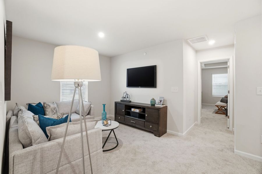 Furnished interior view inside a new home in Hedgecliff Townes, Kannapolis (Image 15).