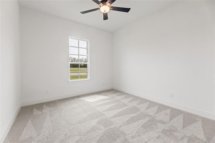Spacious, unfurnished interior of a new home in King Crossing Estates, Van Alstyne (Image 38).