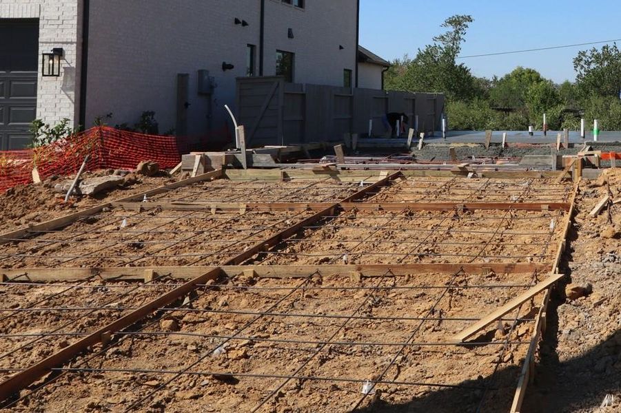 Every foundation at DWH is engineered and it’s inspected three times! We do not do “batch” testing. Rest easy knowing your foundation comes with a 10 year warranty. Every foundation at DWH is engineered and it’s inspected three times! We do not do “batch” testing. Rest easy knowing your foundation comes with a 10 year warranty.